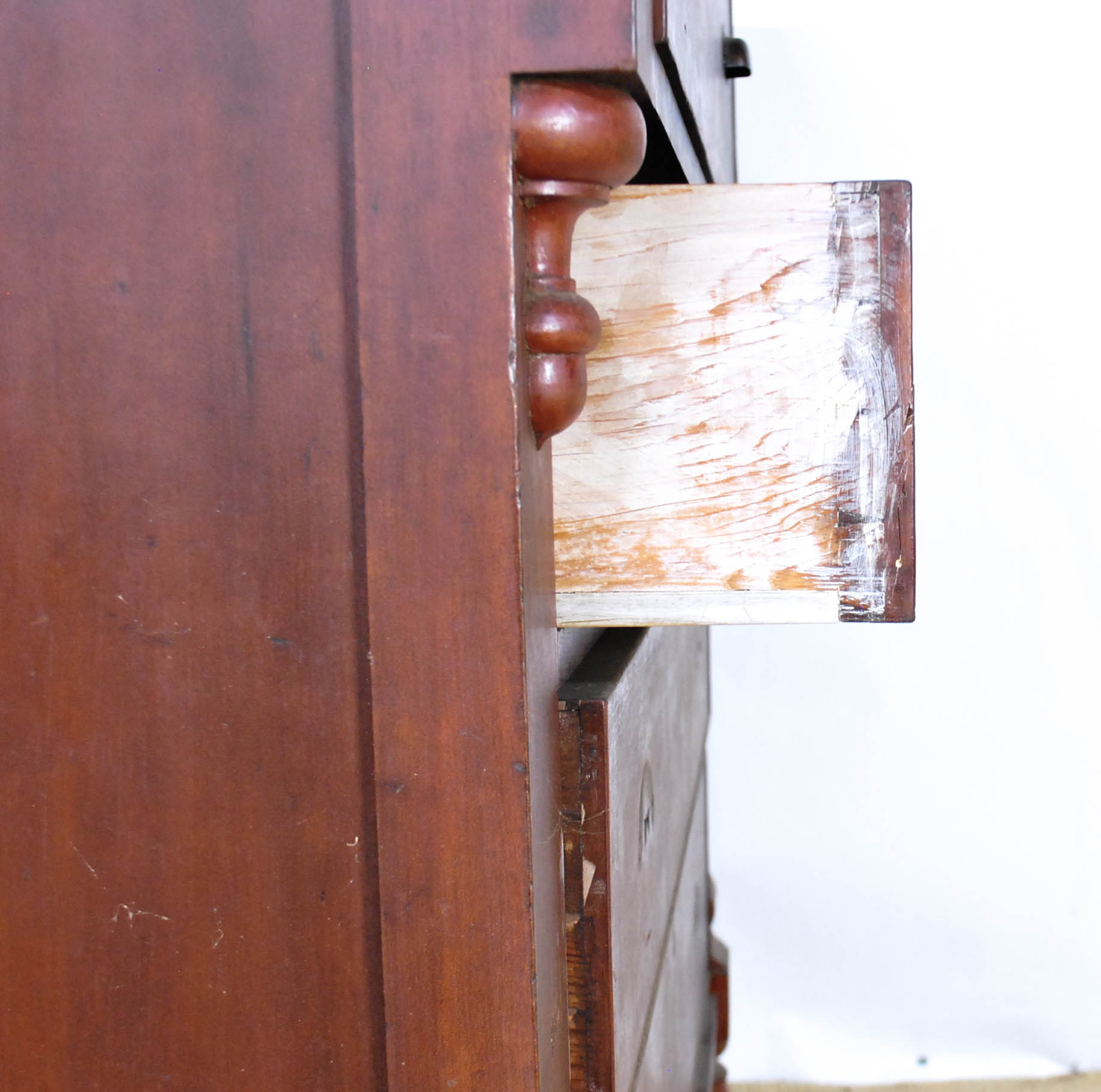 Mid to Late 1700s Mahogany Butler's Dresser