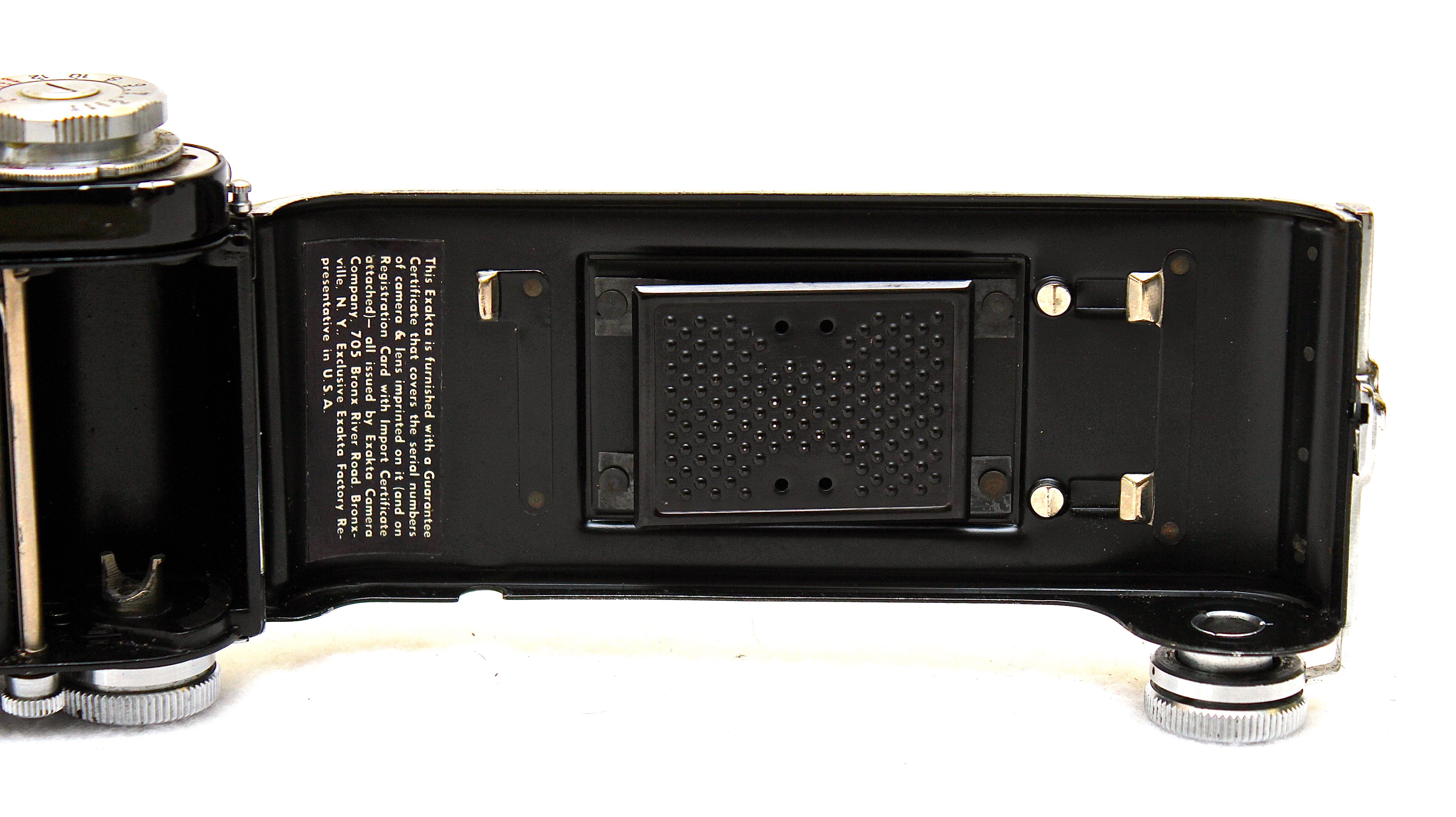 Exakta Ihagee Varex VX 35mm SLR Camera