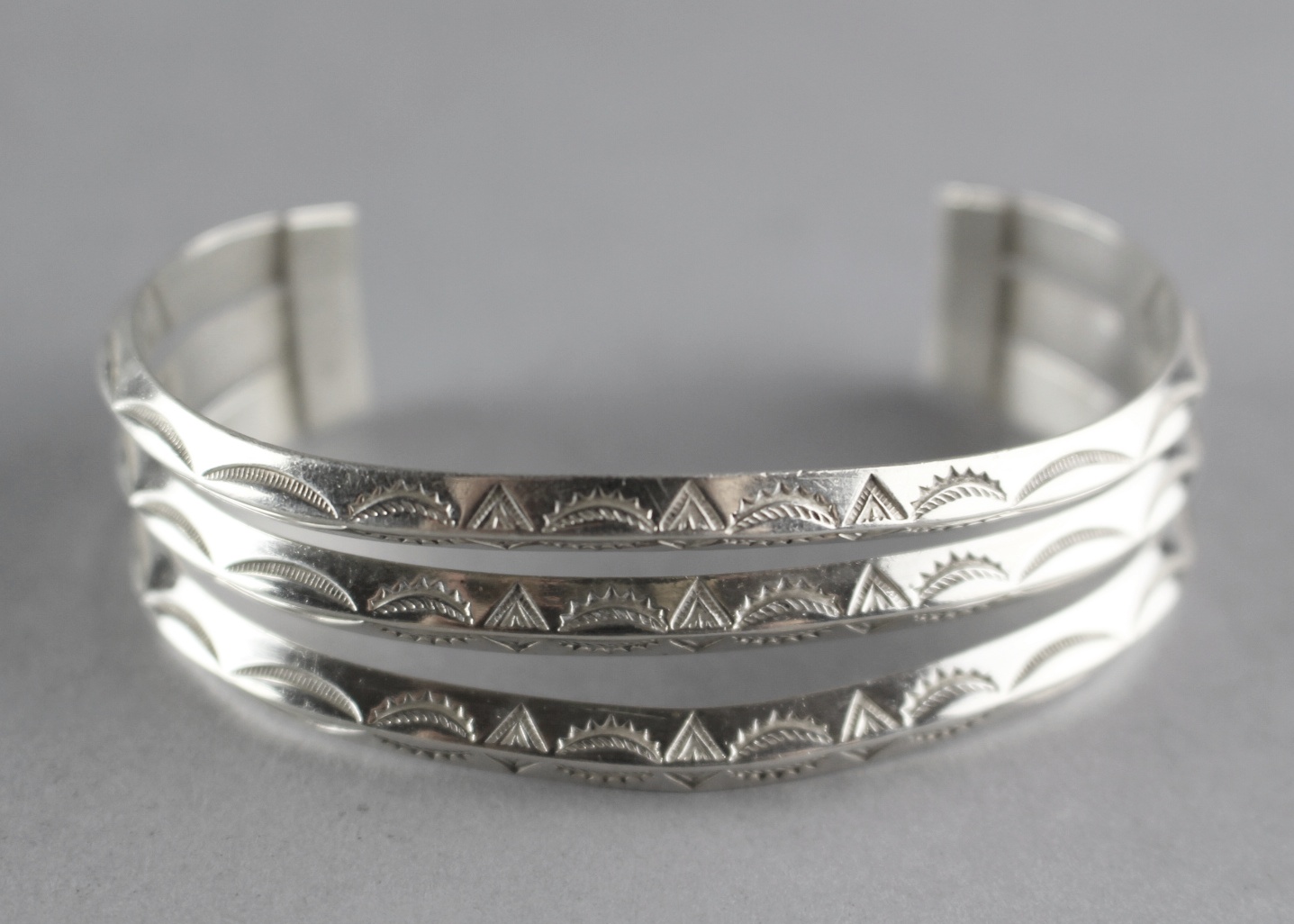 Vintage South Western Sterling Silver Cuff Bracelet