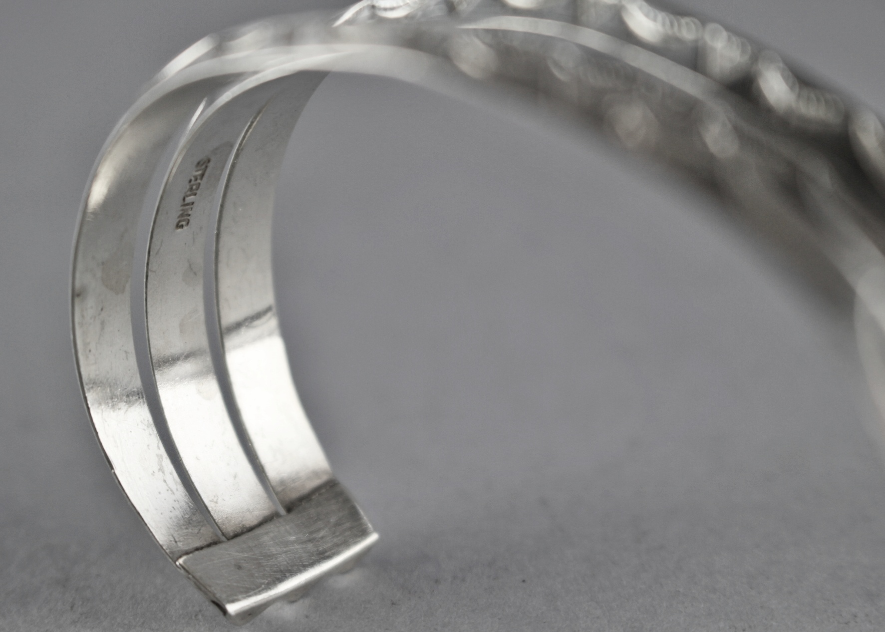 Vintage South Western Sterling Silver Cuff Bracelet