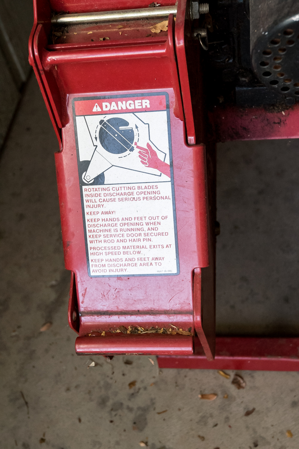 Troy-Bilt Junior Tomahawk 2-in-1 Chipper/Shredder