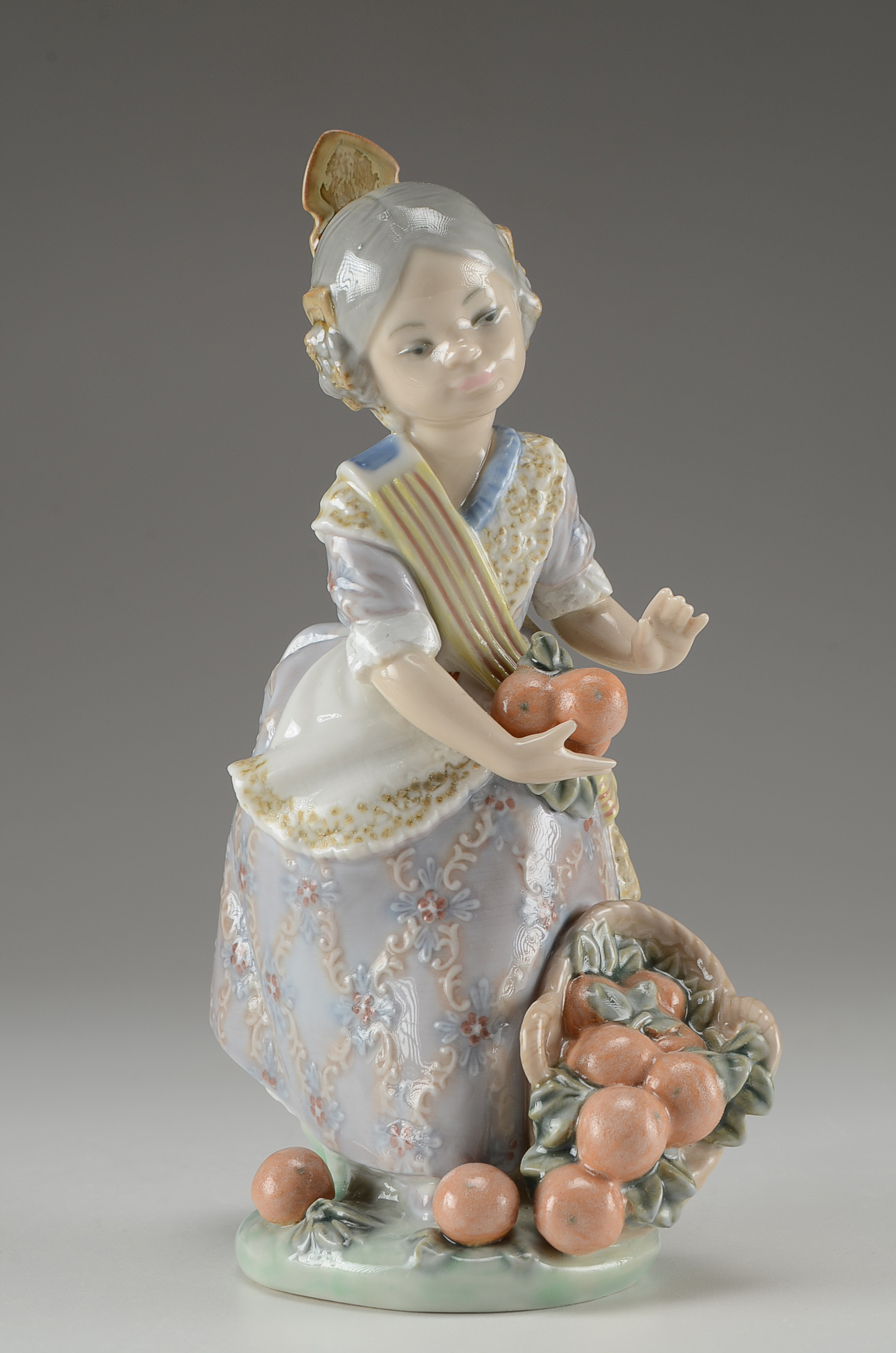Lladro Miss Valencia Retired Figurine