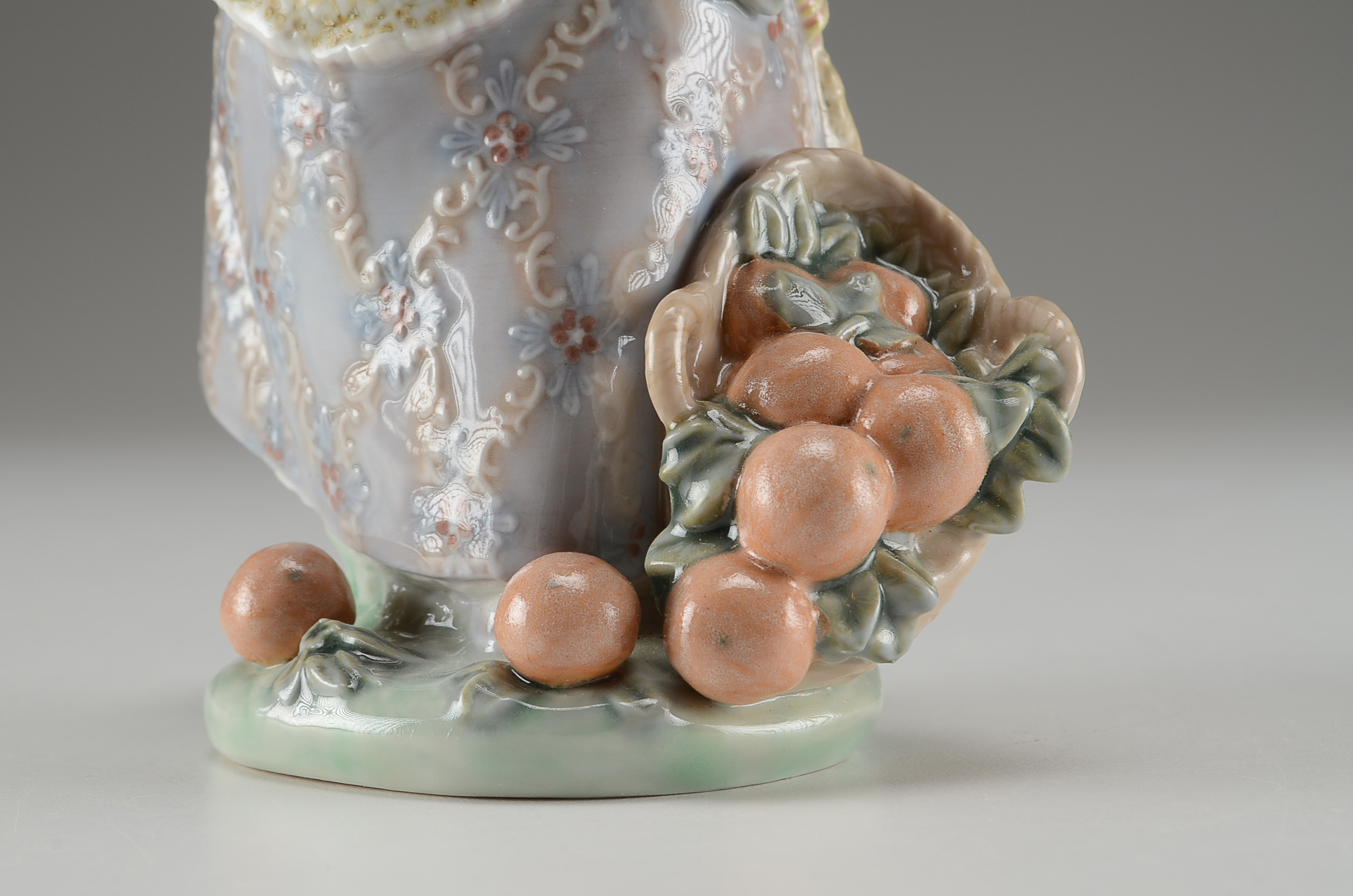 Lladro Miss Valencia Retired Figurine