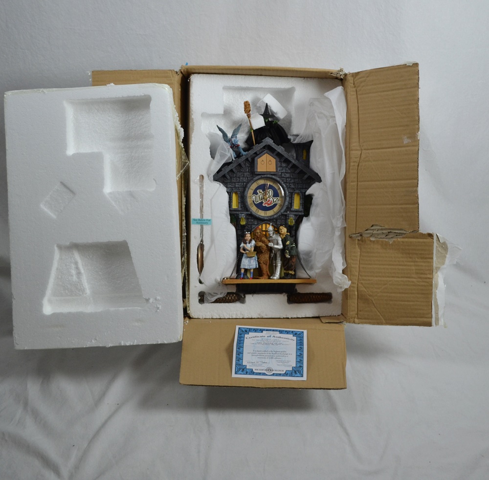 Bradford Exchange Wizard of Oz Cuckoo Clock
