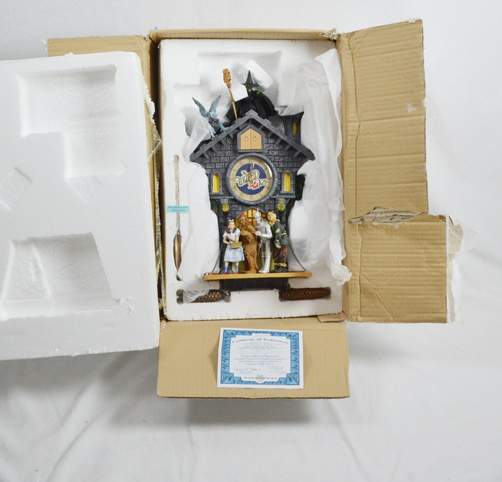 Bradford Exchange Wizard of Oz Cuckoo Clock