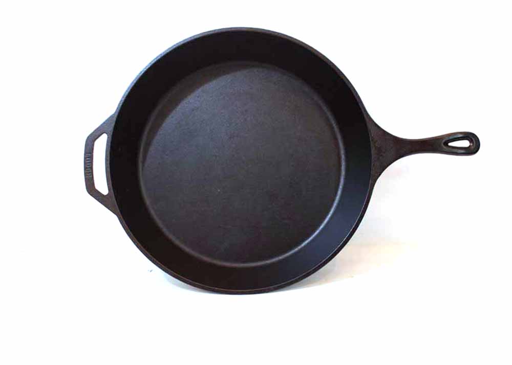 Lodge 15" Cast Iron Seasoned Skillet