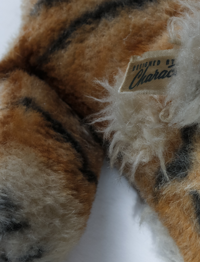 Pair of Vintage Stuffed Animals