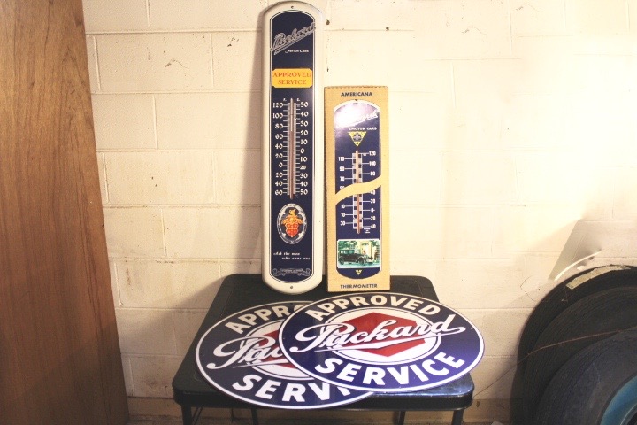 Reproduction Packard Advertising Group