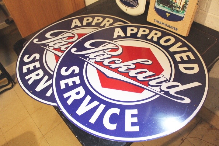 Reproduction Packard Advertising Group