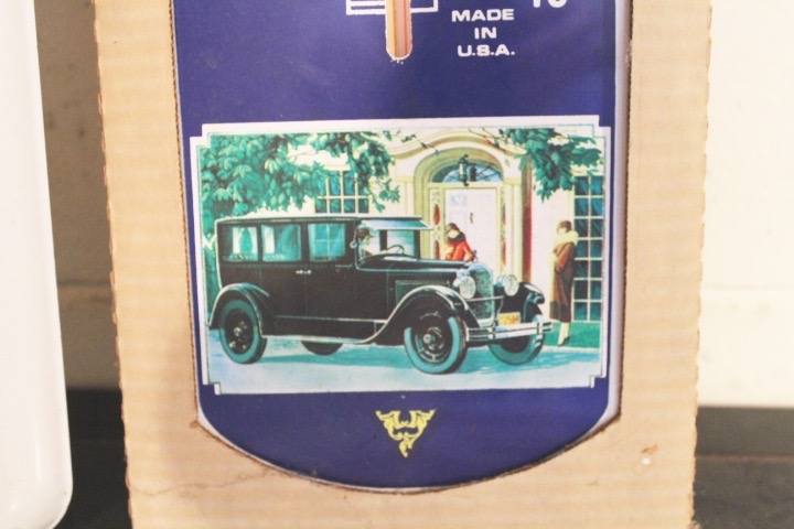Reproduction Packard Advertising Group