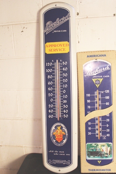 Reproduction Packard Advertising Group