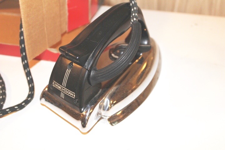 Vintage Ironrite Ironing Machine