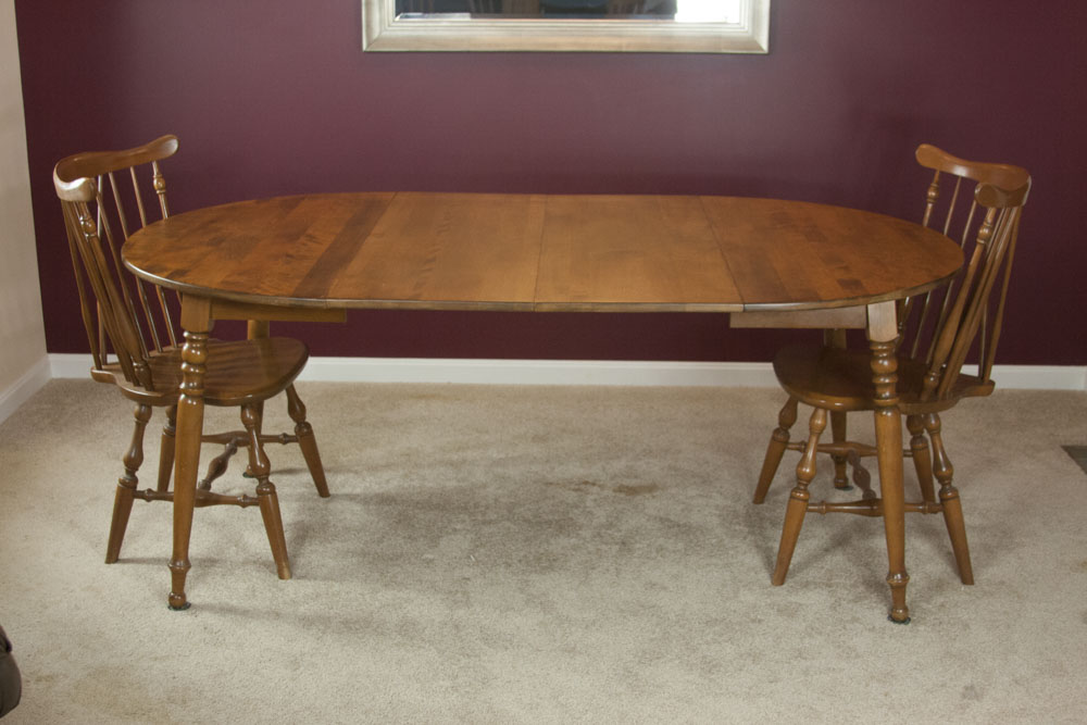 Vintage Maple Dining Room Table and Chairs