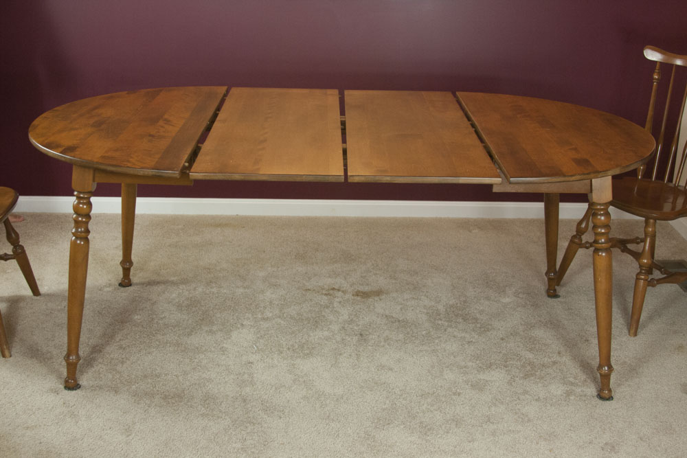 Vintage Maple Dining Room Table and Chairs