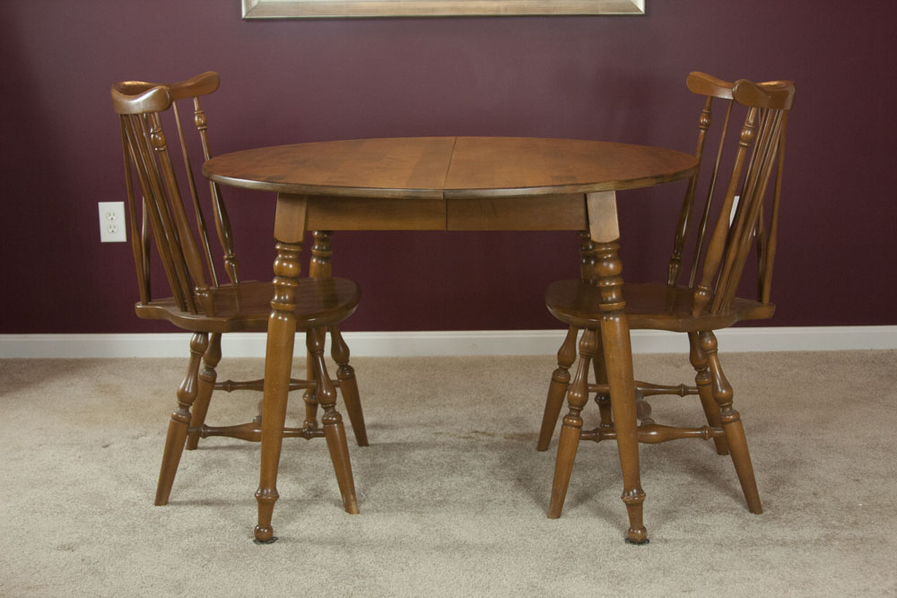 Vintage Maple Dining Room Table and Chairs