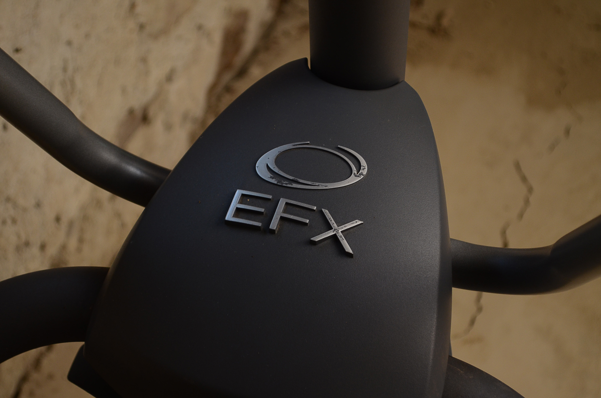 Precor EFX 5.23 Elliptical