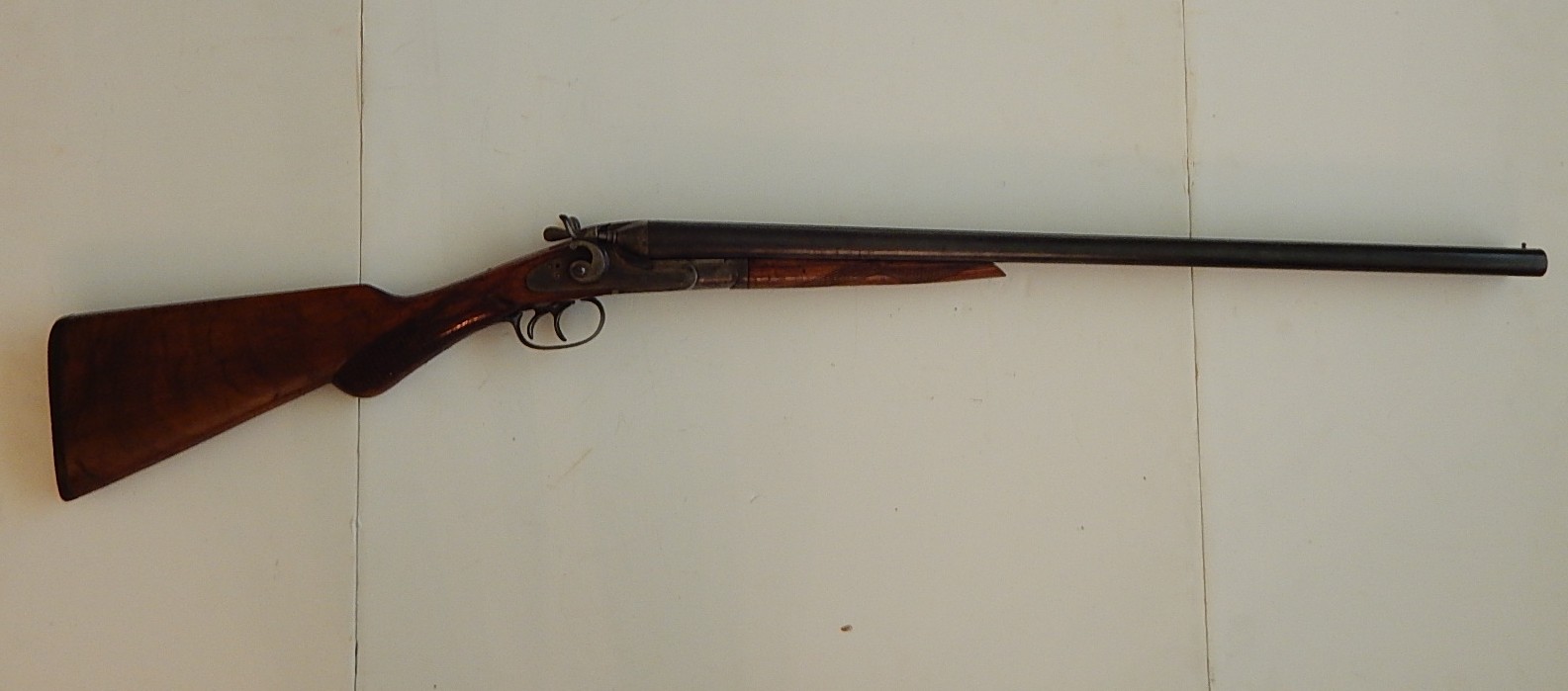 American Gun Co. Double Barrel 12 Gauge Shotgun