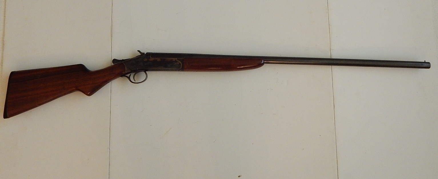 Iver Johnson 'Champion' 16 Gauge Shotgun