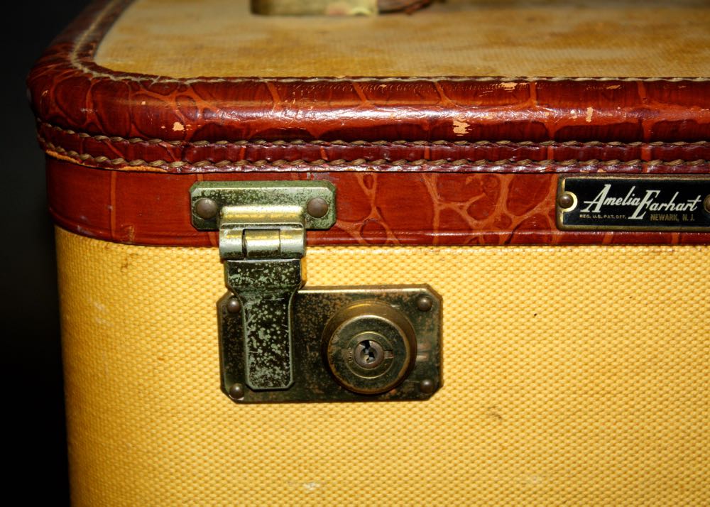 Vintage Amelia Earhart Train Travel Case