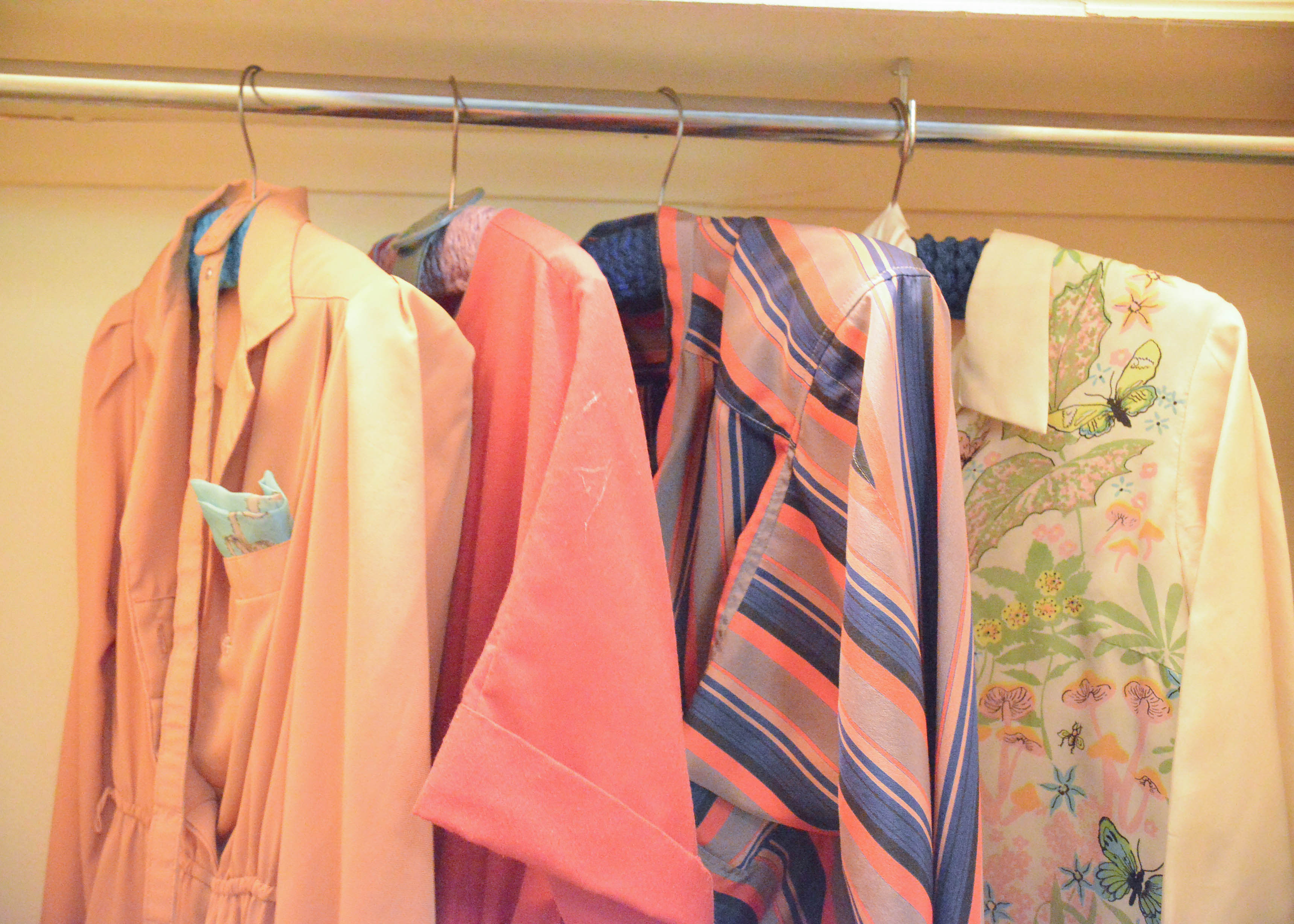 Vintage Women's Clothing