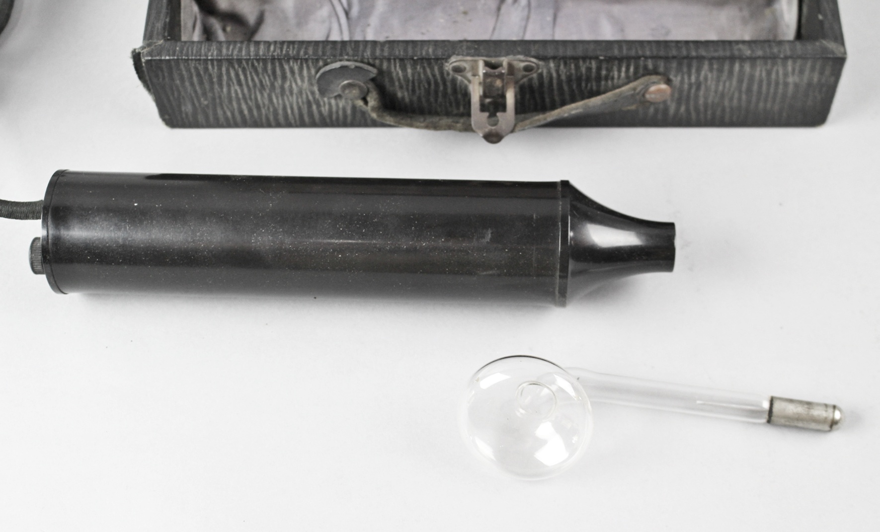 1920-30s Renulife Virazone Ultra Violet Medical Quack Machine