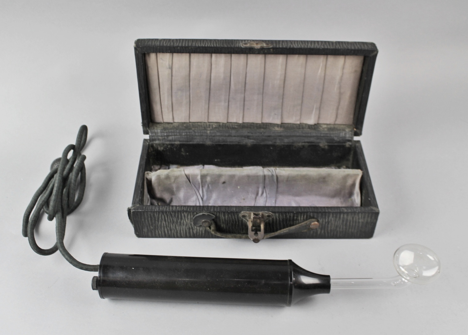 1920-30s Renulife Virazone Ultra Violet Medical Quack Machine