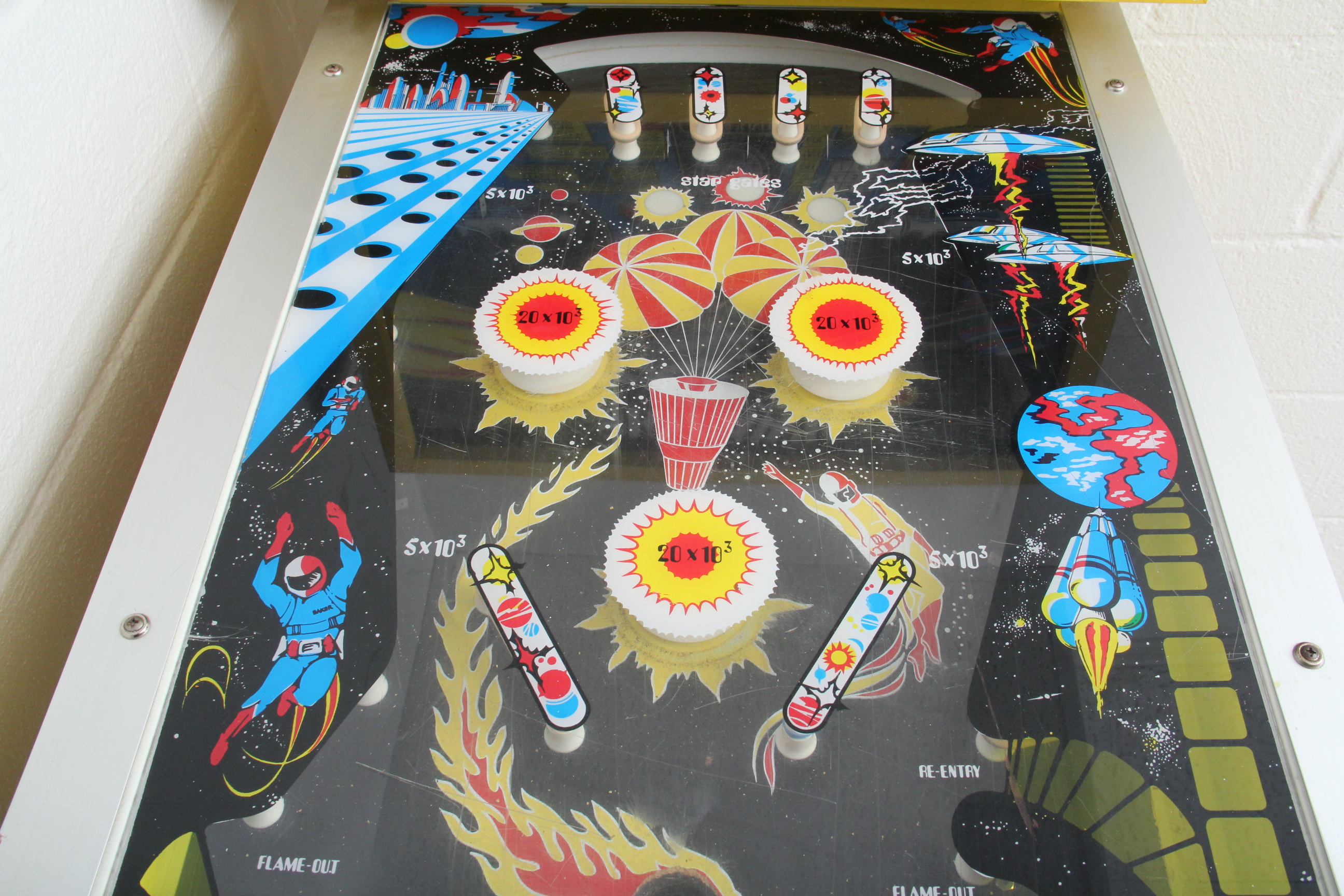 Vintage 1977 Skyhawk Pinball Machine