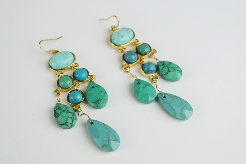 Alexis Bittar Lucite Bangle and Coordinating Costume Jewelry