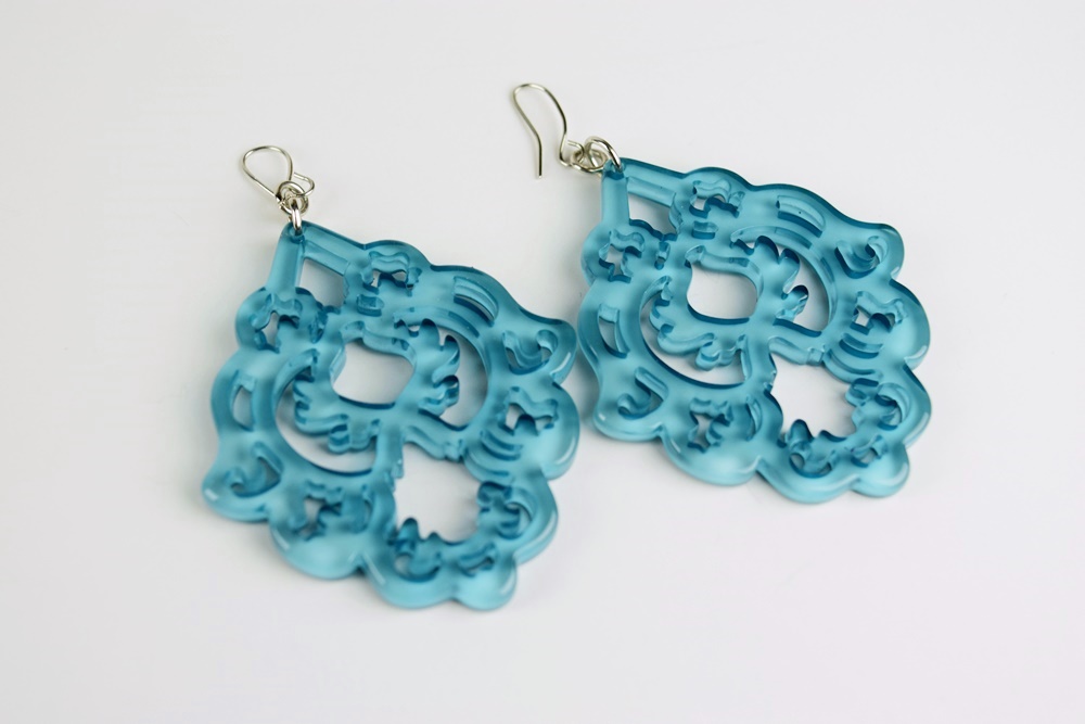 Alexis Bittar Lucite Bangle and Coordinating Costume Jewelry