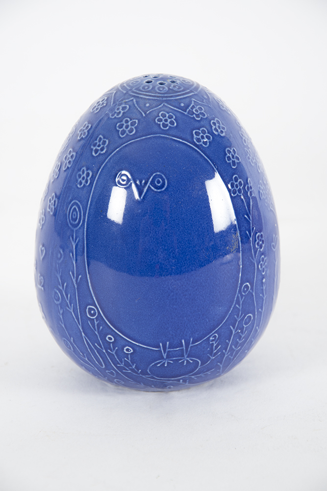 Vintage Environmental Ceramics Shakers