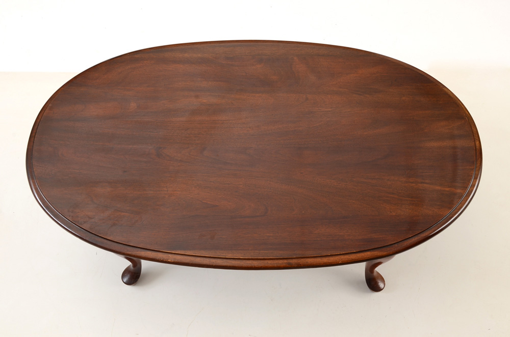 Solid Cherry Wood Queen Anne Style Oval Coffee Table