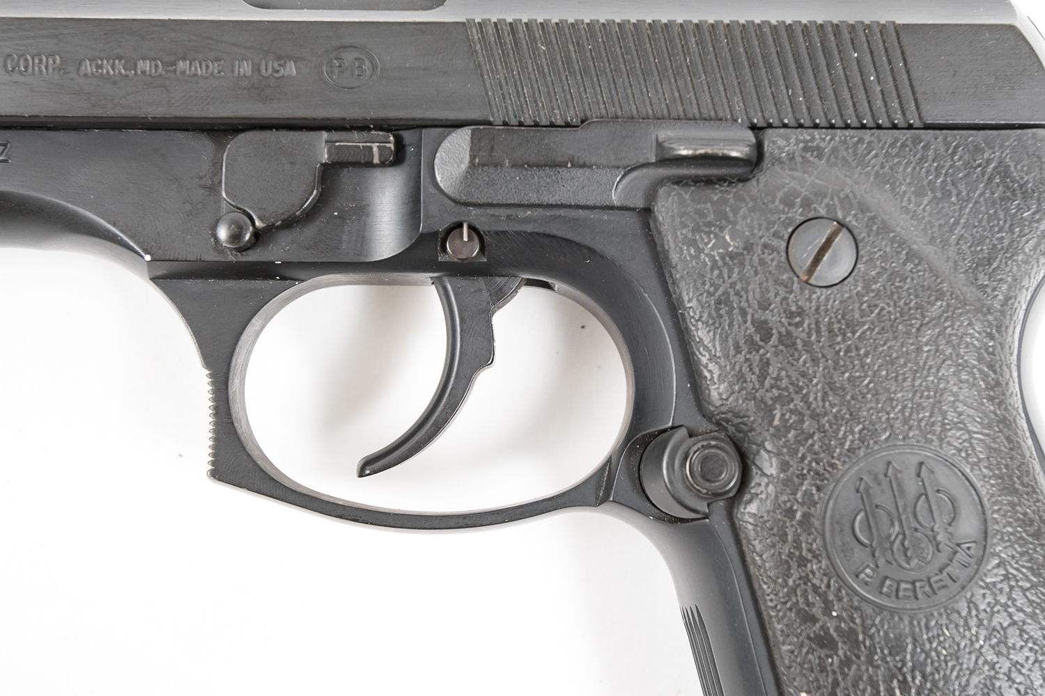 Beretta 9MM Parabellum Hand Gun
