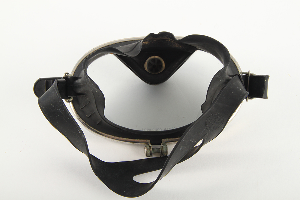 Vintage U.S. Divers Company Aqua-Lung Divers Mask