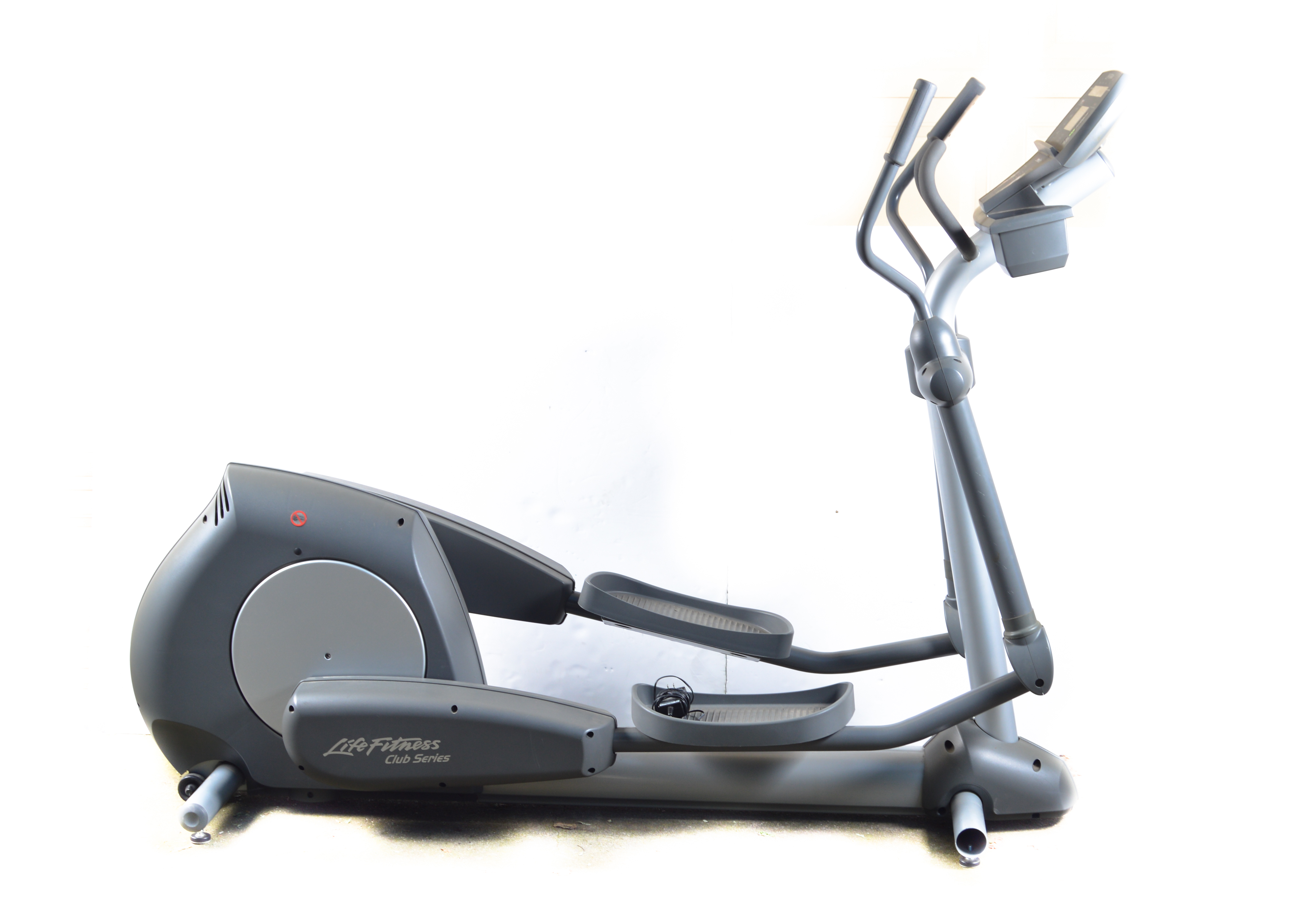 Life Fitness Club Series Elliptical Cross-Trainer