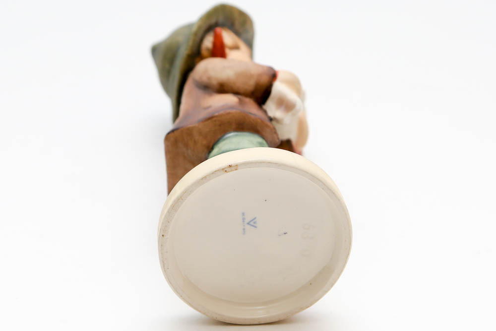 Vintage Hummel "The Lost Sheep" Figure #68/0