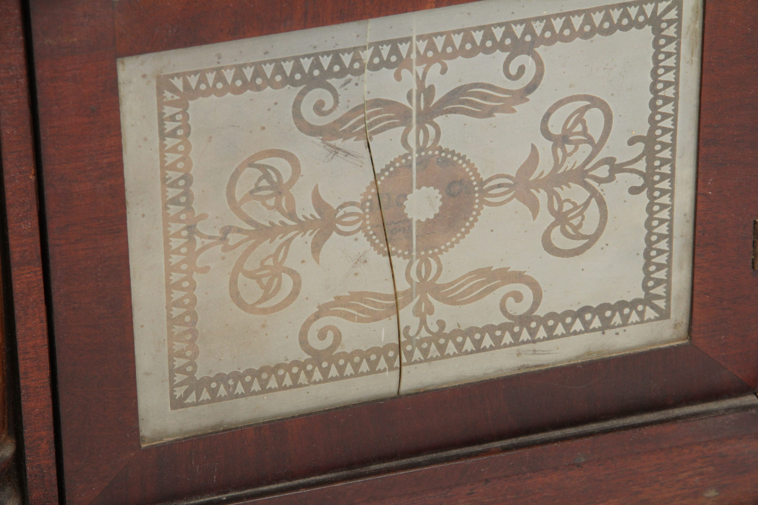 Antique Glass Front Seth Thomas Mantel Clock