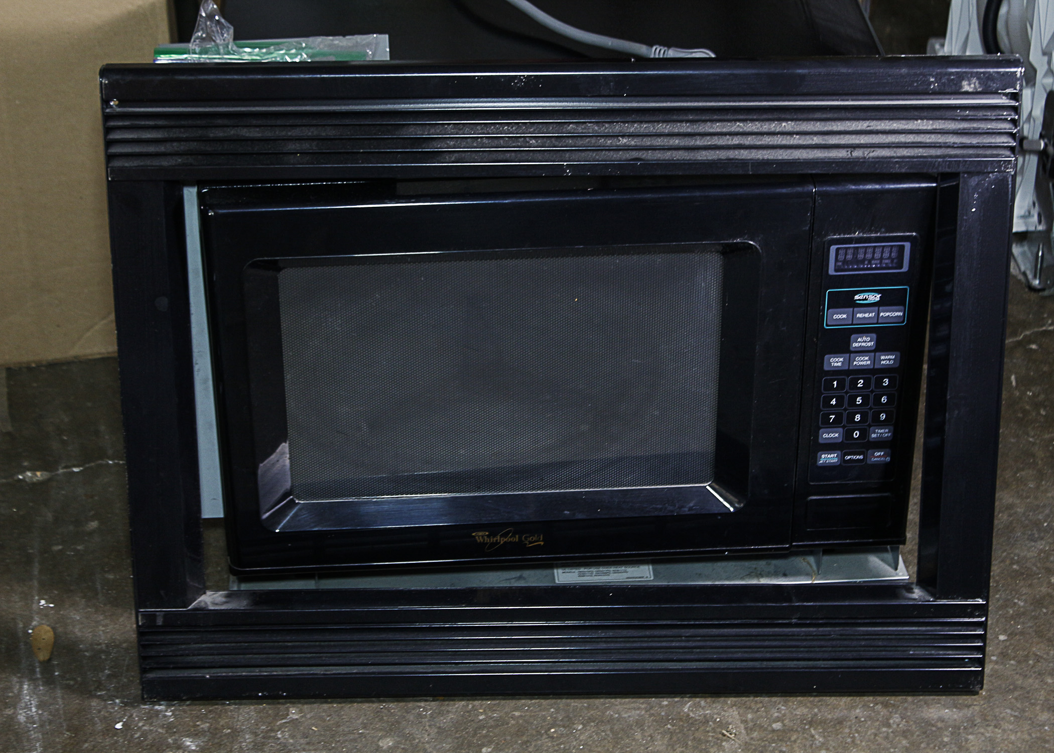 Whirlpool Gold Microwave