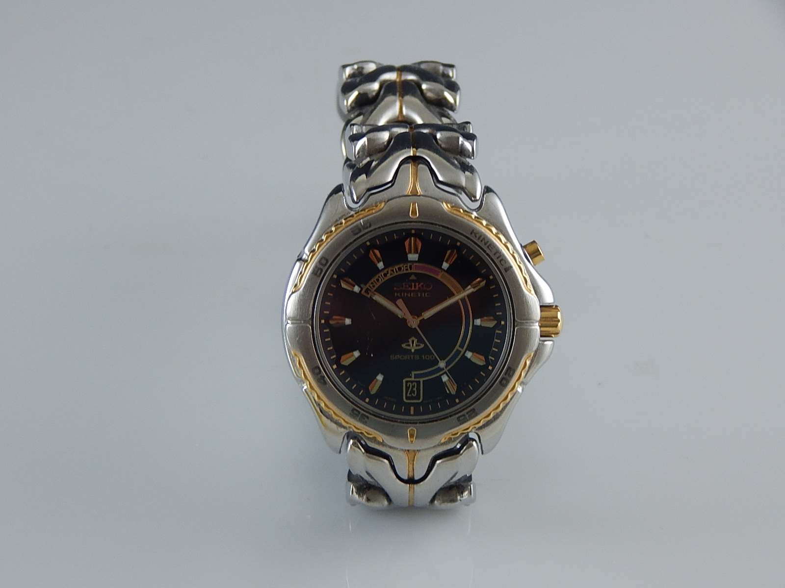 Men's Seiko Kinetic Sports 100 Watch