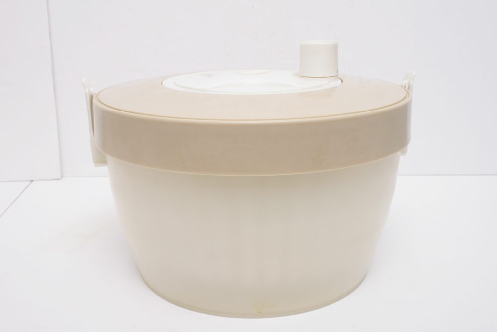 Vintage Kitchen Accessories