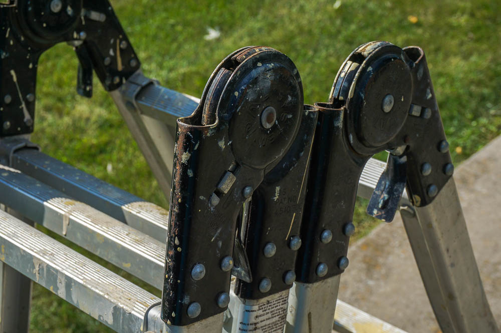 Professional Westway Adjustable Folding Aluminum Ladder