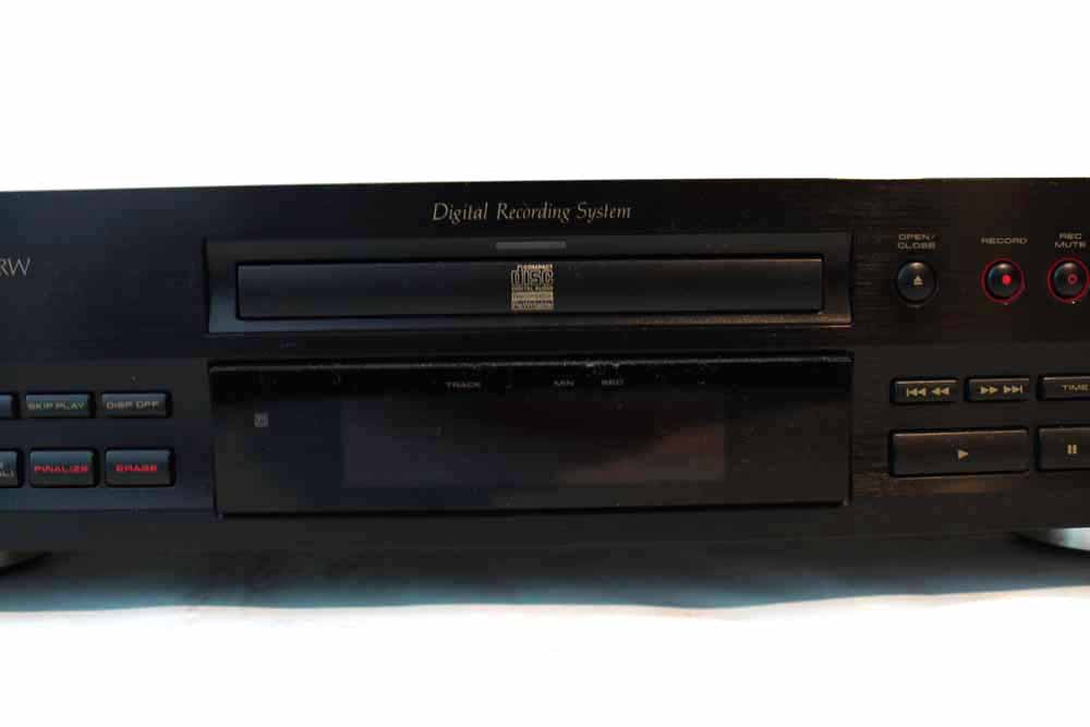 Pioneer PDR-555RW CD Recorder and Player with Remote