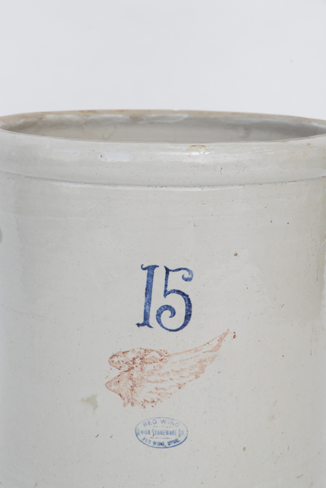 15-Gallon Red WIng Crock