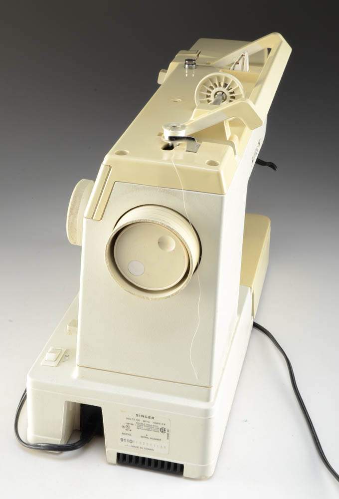 Singer Sewing Machine - Model 9110