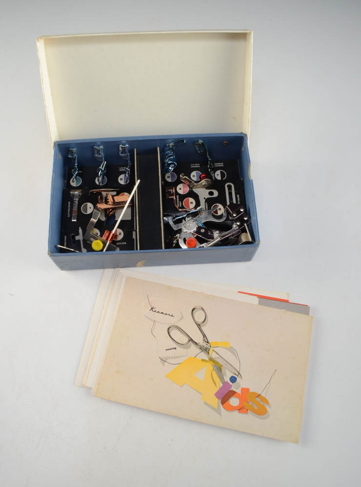 Singer Sewing Machine - Model 9110