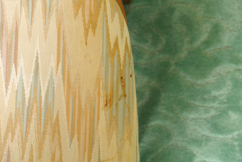 Sophisticate by Tomlinson Mid Century Modern Dining Set