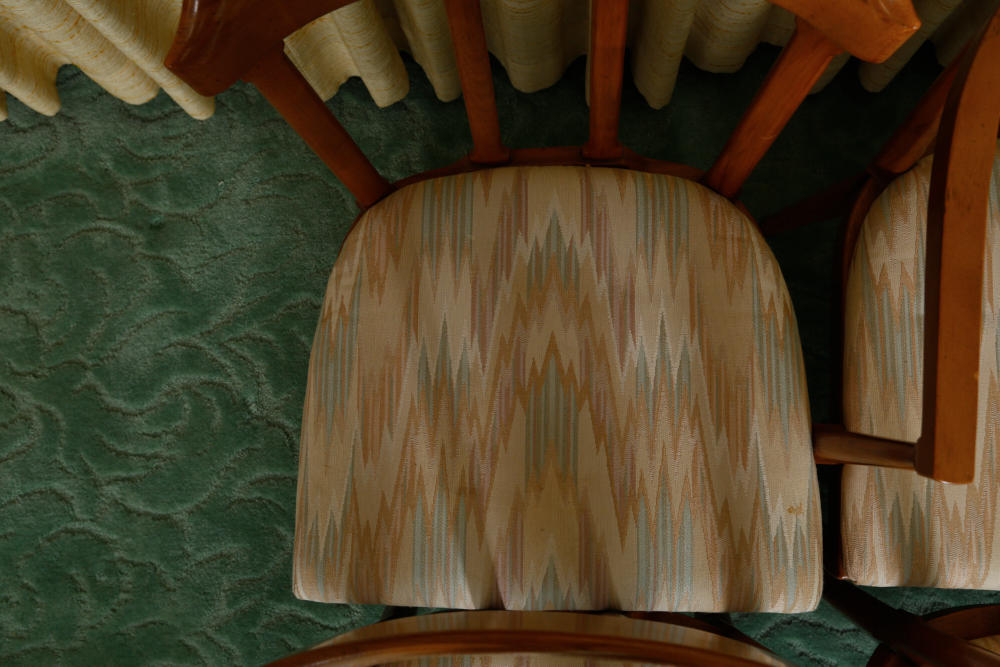 Sophisticate by Tomlinson Mid Century Modern Dining Set