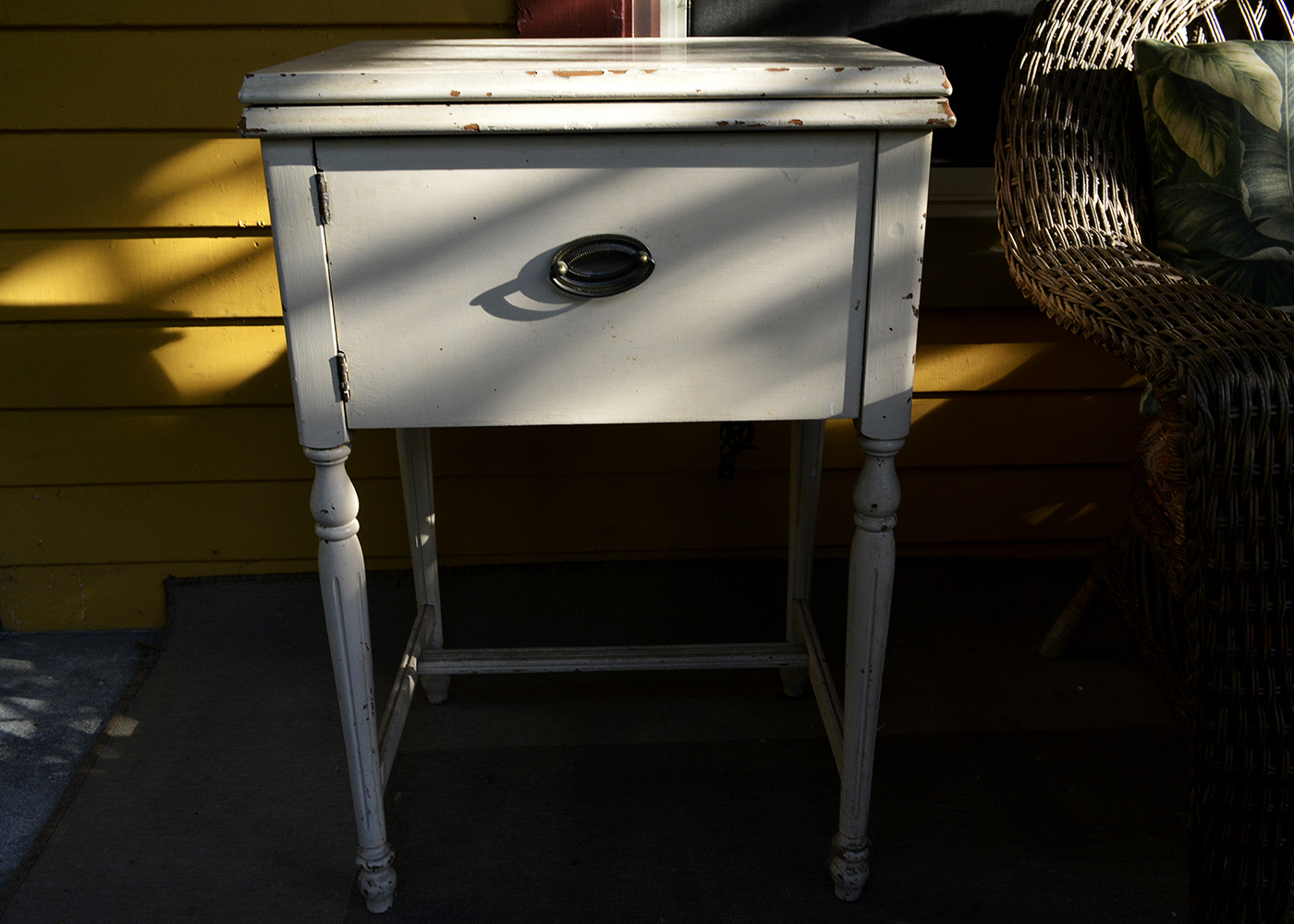 Vintage Pfaff Sewing Table with Machine