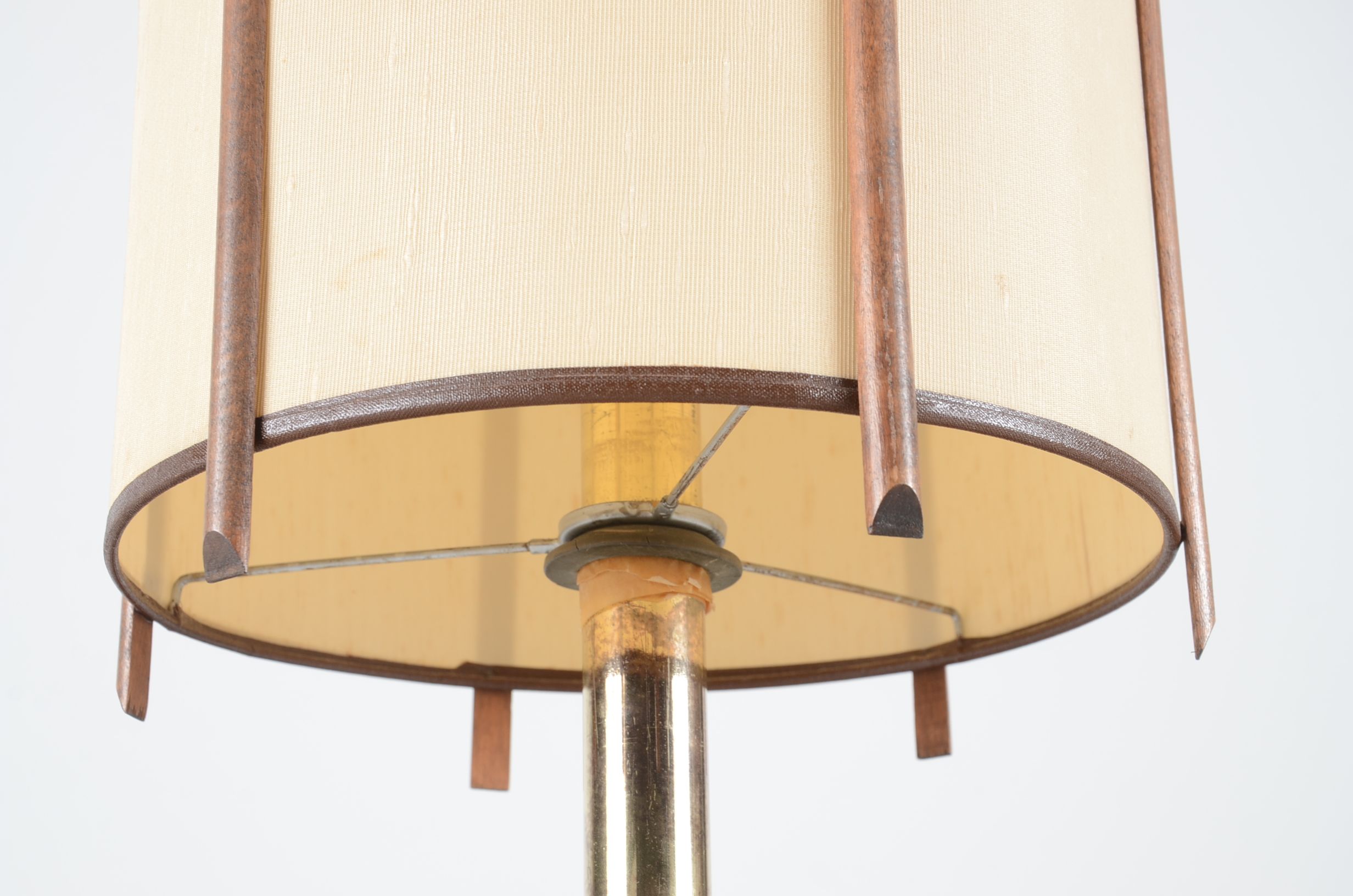 Modernist Tension-Mounted Lamp
