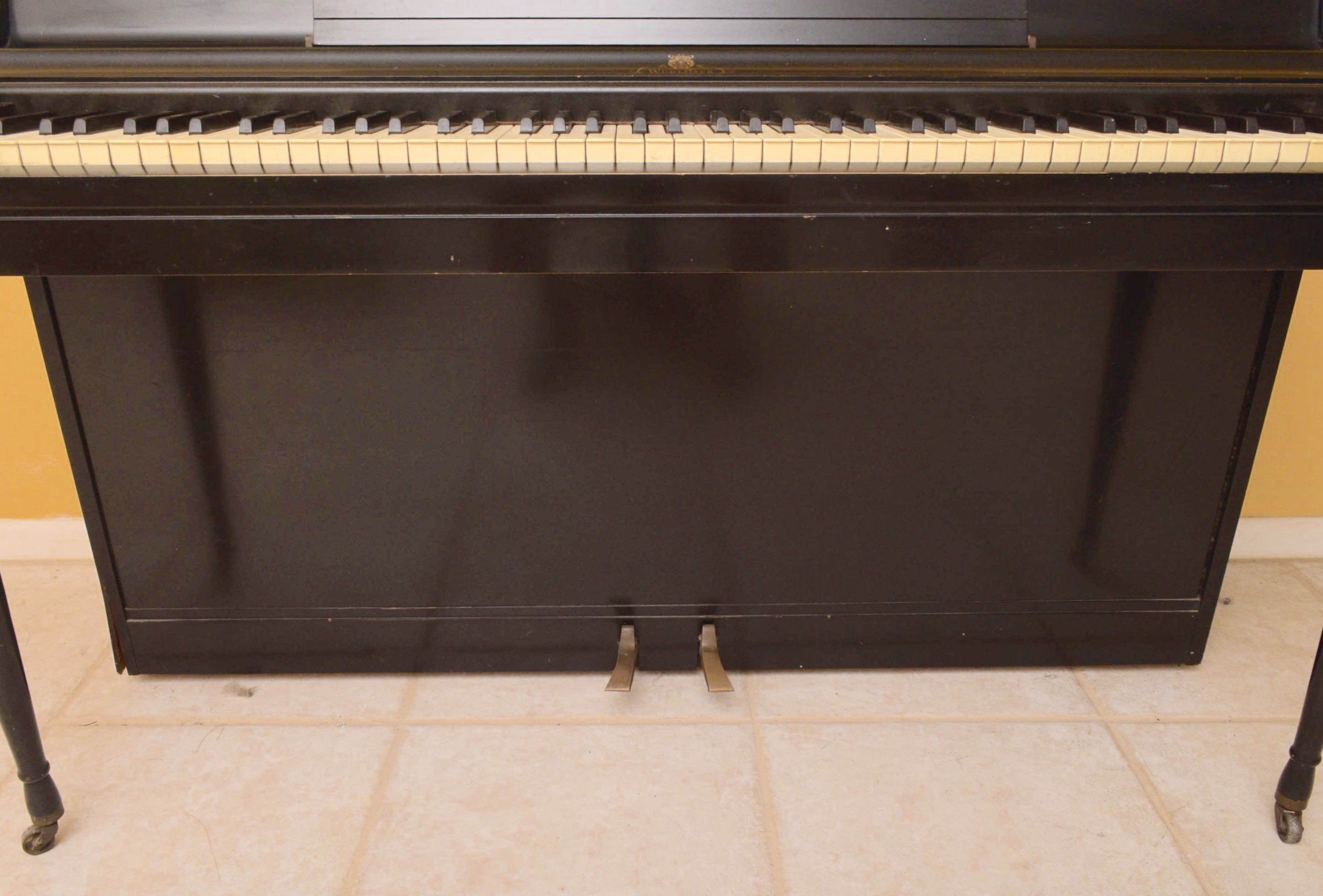 Vintage Upright Wurlitzer Piano