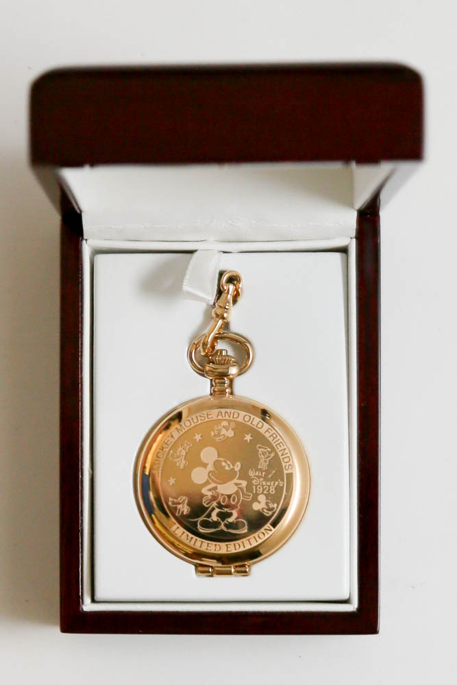 Walt Disney Mickey Mouse Pulsar Pocket Watch